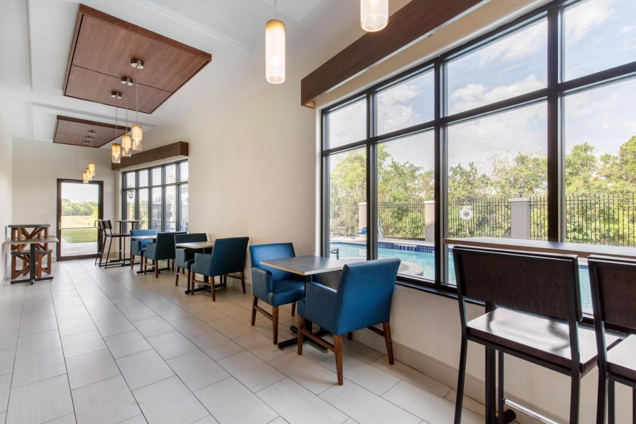 Holiday Inn Express Houston-Alvin By Ihg Kültér fotó