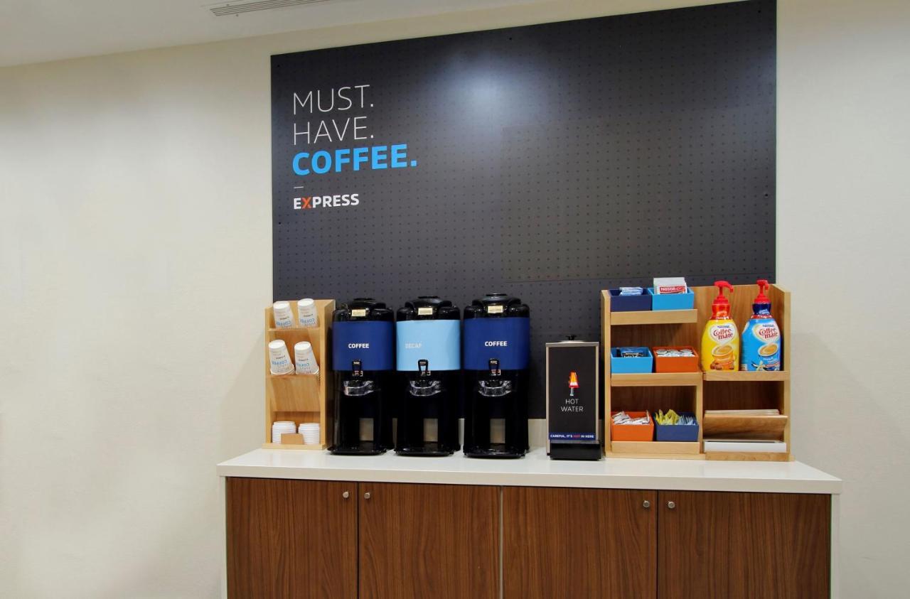 Holiday Inn Express Houston-Alvin By Ihg Kültér fotó