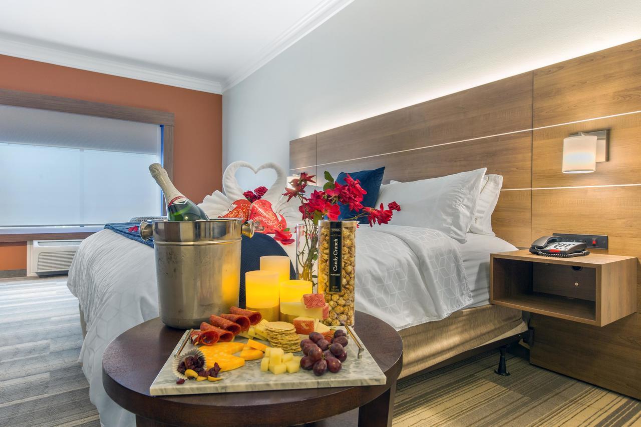 Holiday Inn Express Houston-Alvin By Ihg Kültér fotó