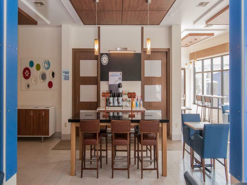 Holiday Inn Express Houston-Alvin By Ihg Kültér fotó